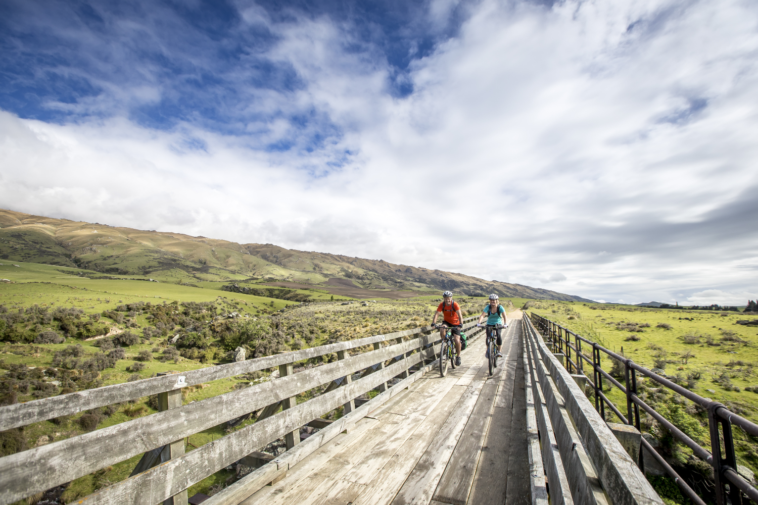 Otago central rail trail experience with luxury trail company